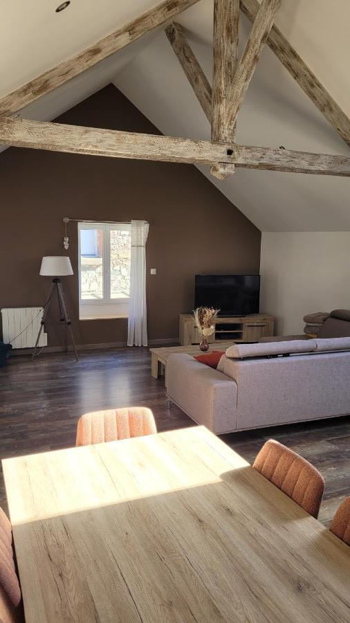 Charmante Maison A Haybes Εξωτερικό φωτογραφία